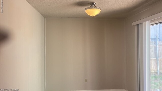 Building Photo - 2607 San Sebastian Cir