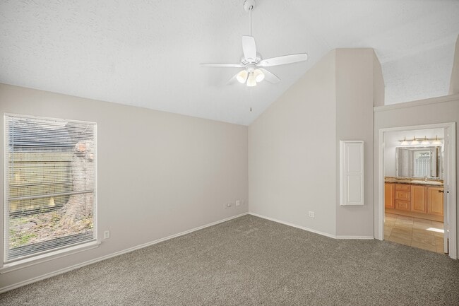 Building Photo - 8614 Windell Ln