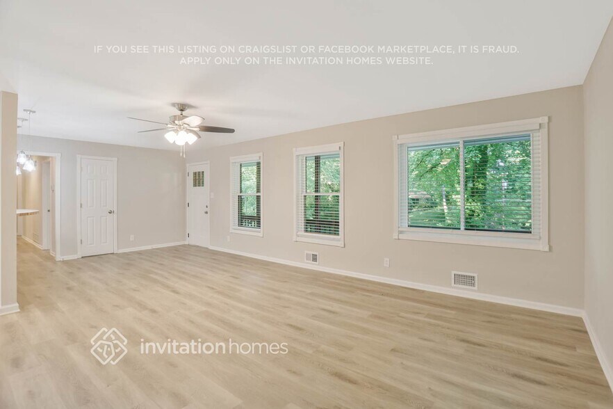 Building Photo - 2331 Heather Ct