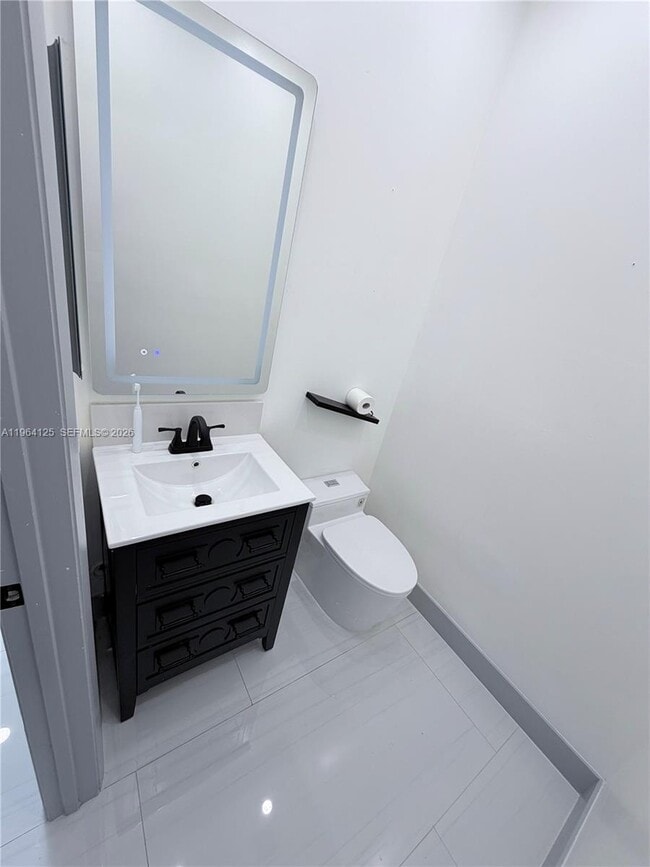 Building Photo - 15102 NW 7th Ct