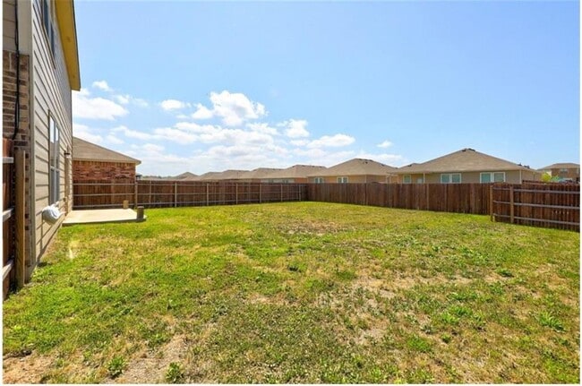 Building Photo - 169 Marcheeta Way