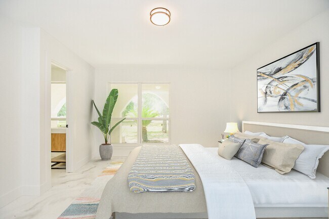 Building Photo - 6914 Evergreen St