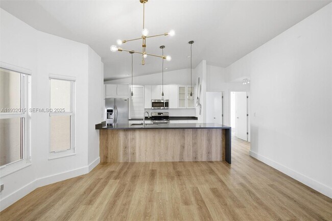 Building Photo - 10246 NW 57th Terrace