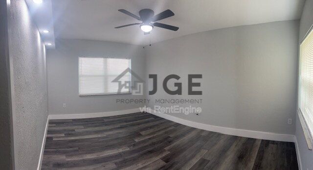 Building Photo - 2154 NE 168th St