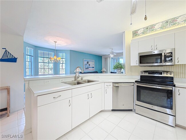 Building Photo - 6691 Estero Blvd