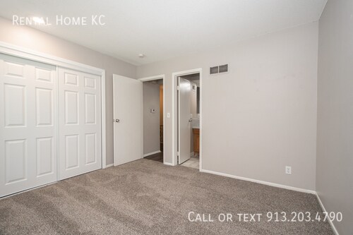 Building Photo - 9311 Switzer-