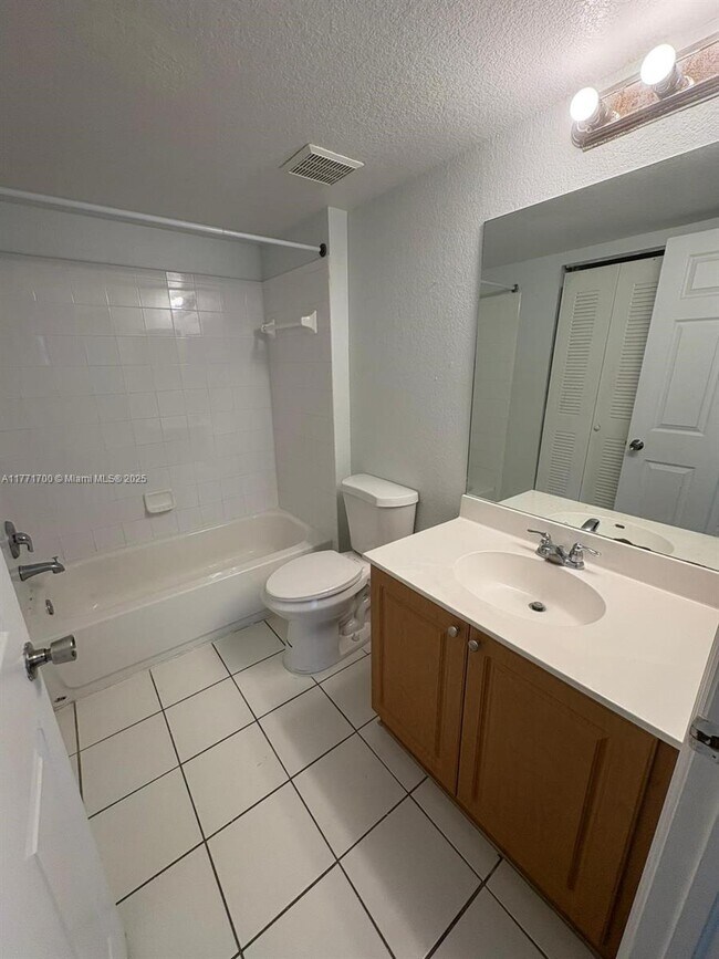 Building Photo - 15422 SW 284th St