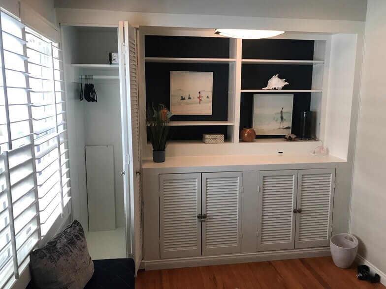 Second Bedroom Closet - 827 San Luis Rey Pl