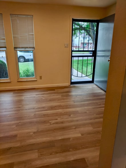 Building Photo - 3700 Quail St