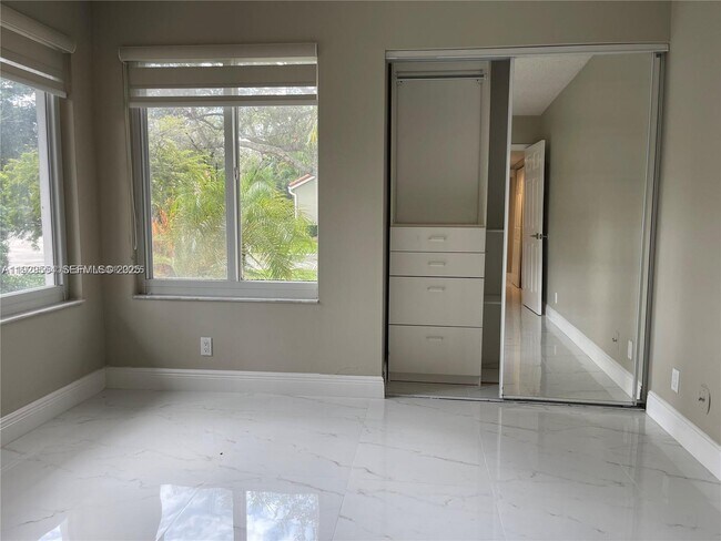 Building Photo - 10101 NW 5th St