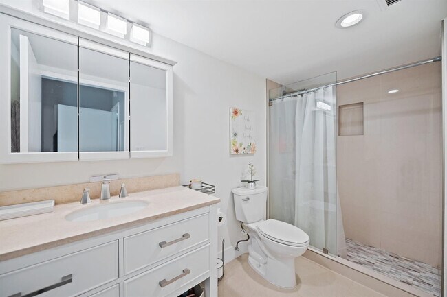 Building Photo - 19380 Collins Ave