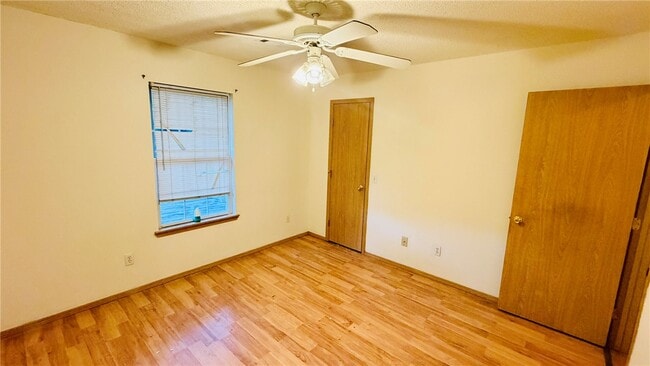 Building Photo - 42 Burnett Cir