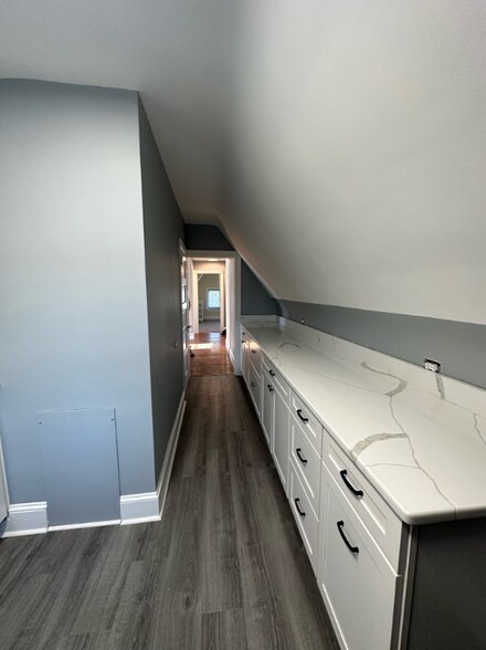 Building Photo - 400 Bethlehem Pike
