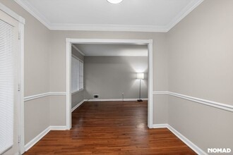 Building Photo - 2644 Pineland Ave