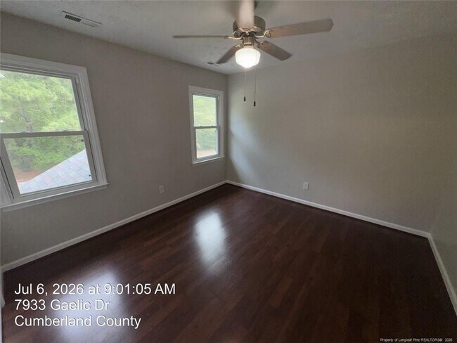 Building Photo - 7933 Gaelic Dr