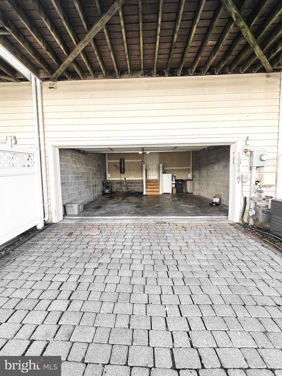 Building Photo - 13117 Tannery Ridge Dr