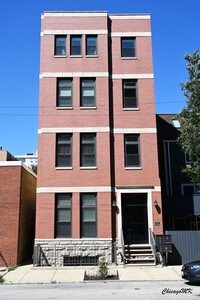 Building Photo - 904 W Erie St