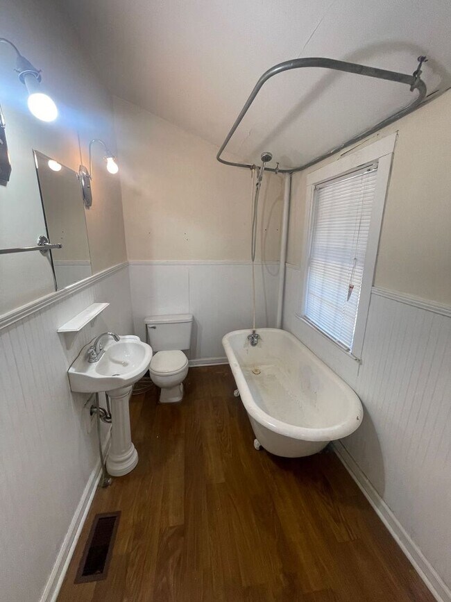 Building Photo - Charming 3BR Home in Olympia – Minutes from USC & Downtown!