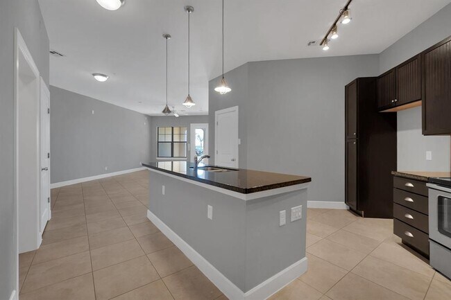 Building Photo - 17040 W Farm To Market 1097