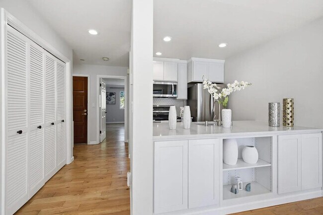 Building Photo - 4151 El Camino Way