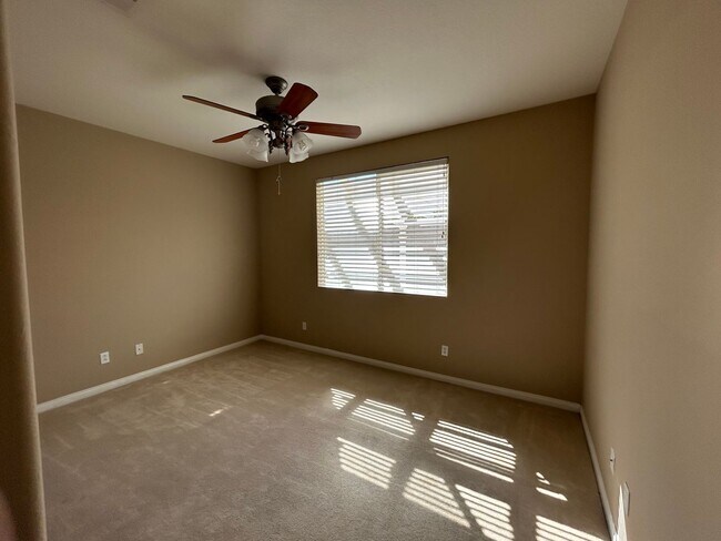 Building Photo - 15005 Via Messina Dr