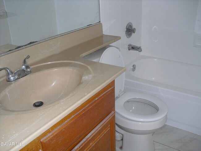 Building Photo - 5350 Blue Sage Dr