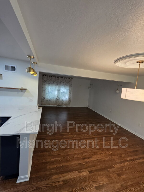 Building Photo - 1520 Hatteras St