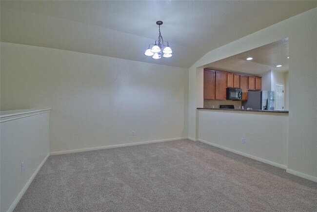 Building Photo - 7749 Squirrel Hollow Dr