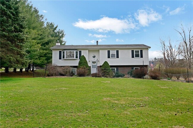 Building Photo - 255 Prospect Rd