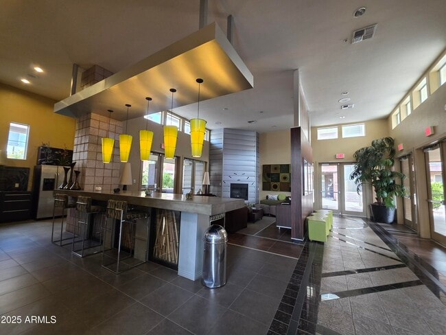 Building Photo - 6605 N 93RD Ave