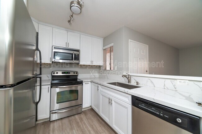 Building Photo - 12191 Cuyamaca College Dr E