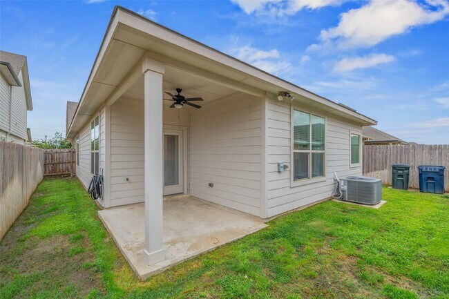 Building Photo - 1062 Toledo Bend Dr