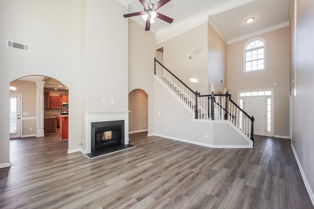 Building Photo - 501 Summer Brooke Ln