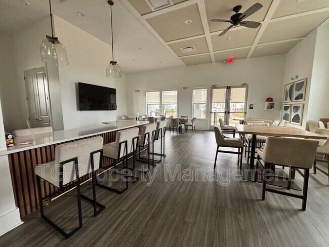 Building Photo - 4484 Sun Lily Ct