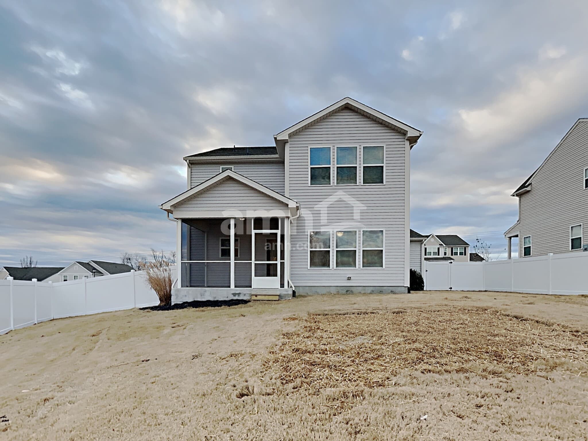 Building Photo - 500 Horseman Park Pl