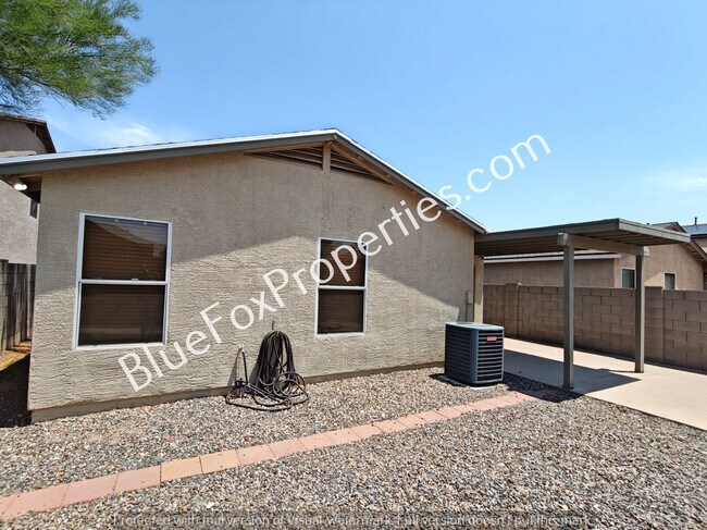 Building Photo - 6116 S Earp Wash Ln