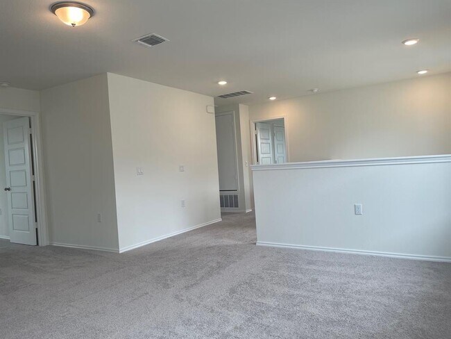 Building Photo - 12620 Anthology St