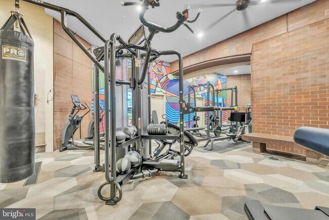 Building Photo - 1801 Market St