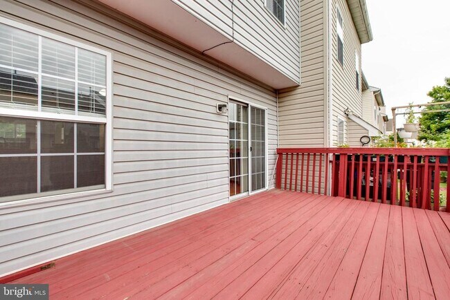 Building Photo - 3318 Hibiscus Ct