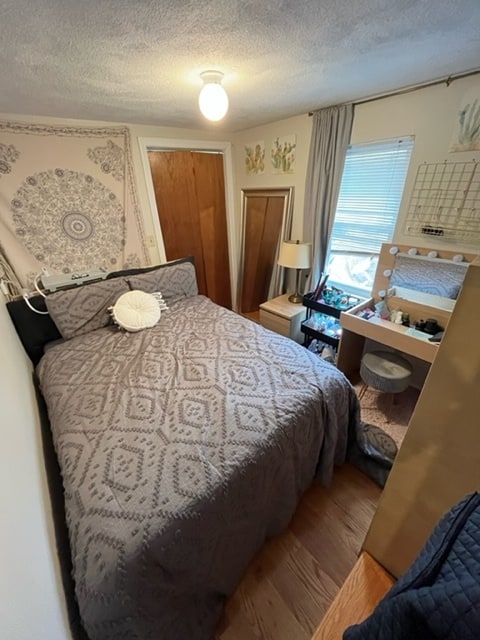 Building Photo - 144 Thorndike St