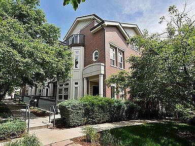 Building Photo - 31 Jackson St