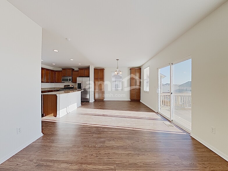 Building Photo - 10277 Nucla St