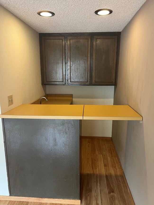 Building Photo - Elegant Executive Home Westborough SSF  5 ...