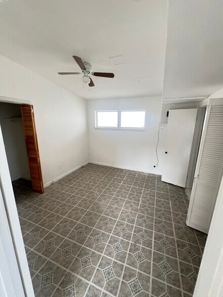 bedroom - 3834 Glen Arbor Dr