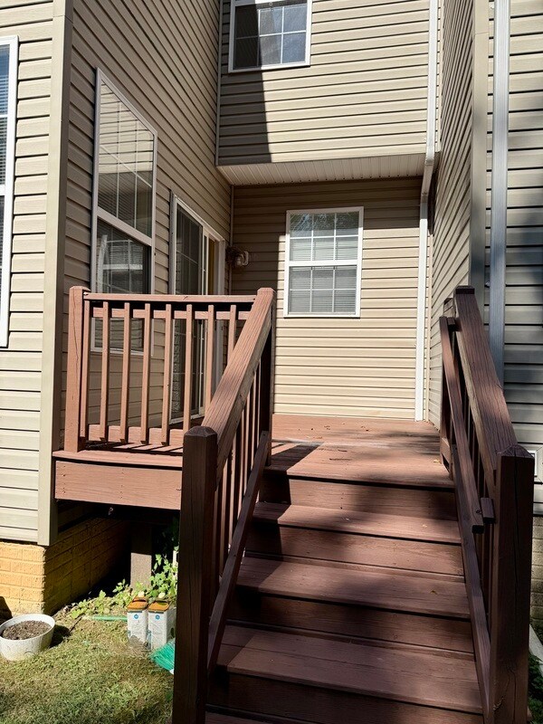 Building Photo - 266 Bruaw Dr