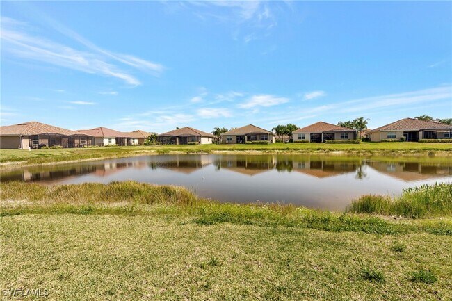 Building Photo - 2065 Tamarron Ln