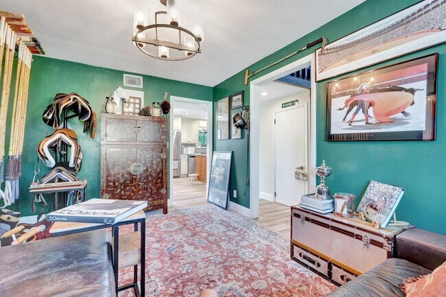 Building Photo - 5446 Reynolds Rd