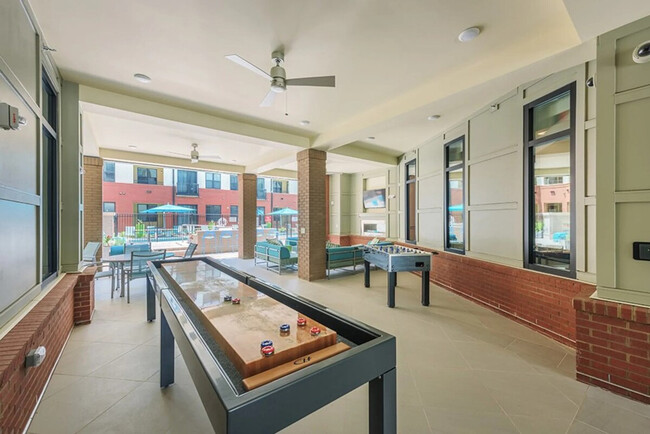 Building Photo - 408 E Hargett St