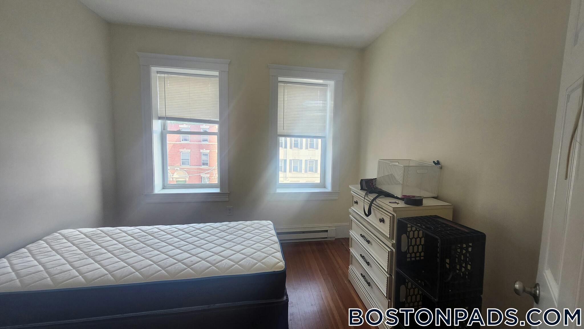 Building Photo - 887 Huntington Ave