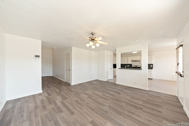 Building Photo - 5519 Red Canyon